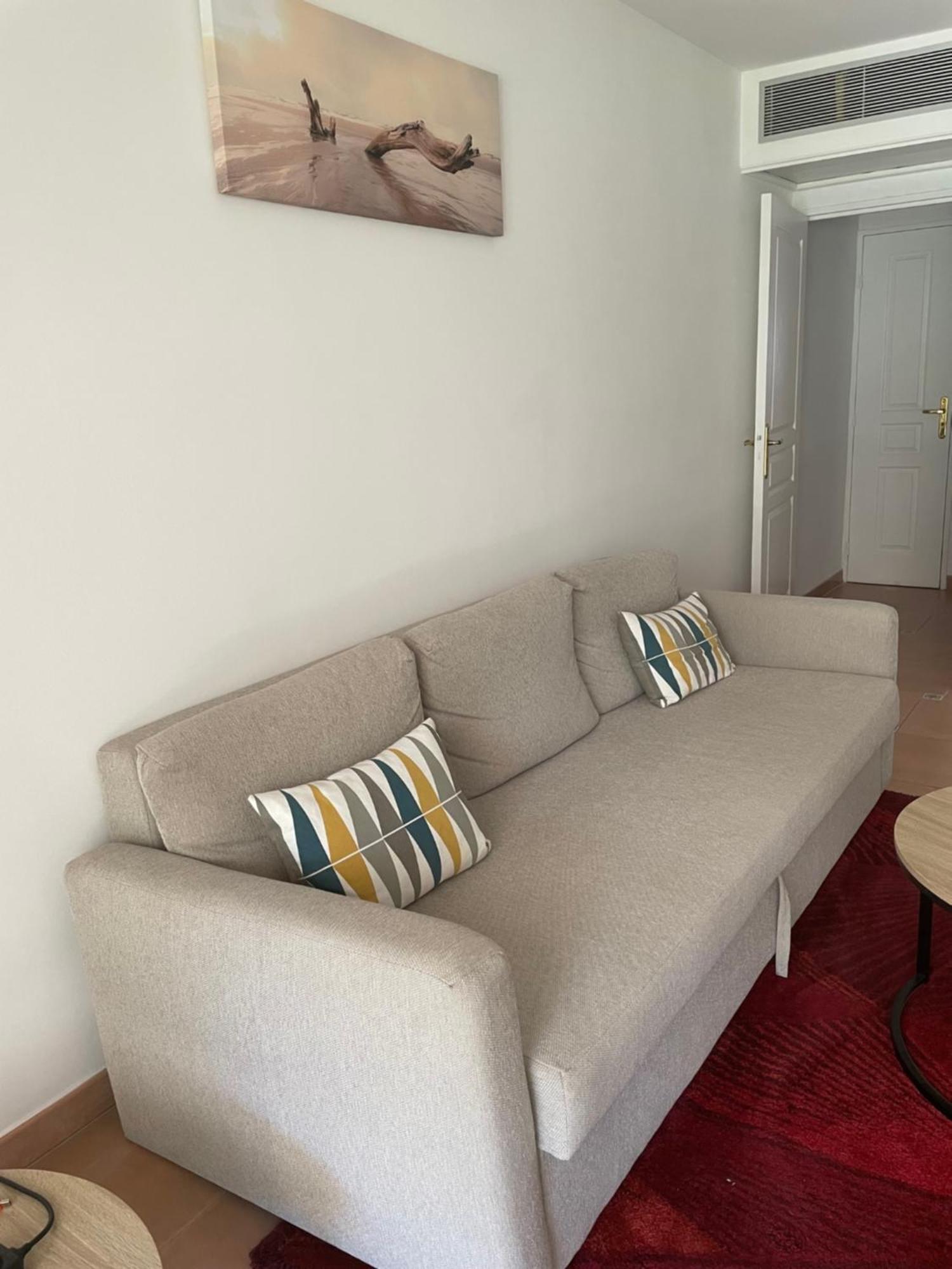 2 Pieces Saint Raphael Renove, Classe 4 Etoiles, 100 M Plages, Piscine, Tennis, Parc, Terrasse, Jardin Privatif Eksteriør bilde